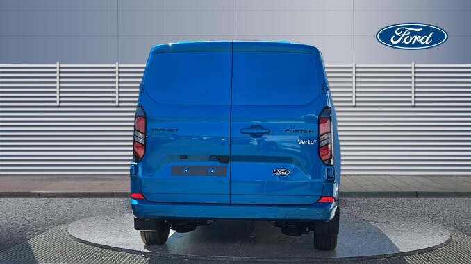 Ford Transit Custom 280 L1 Diesel Fwd 2.0 EcoBlue 136ps H1 Van Limited - Image 6